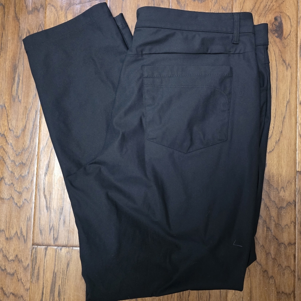 Fabletics Black Chinos Classic Straight-Leg sz 35 x 32